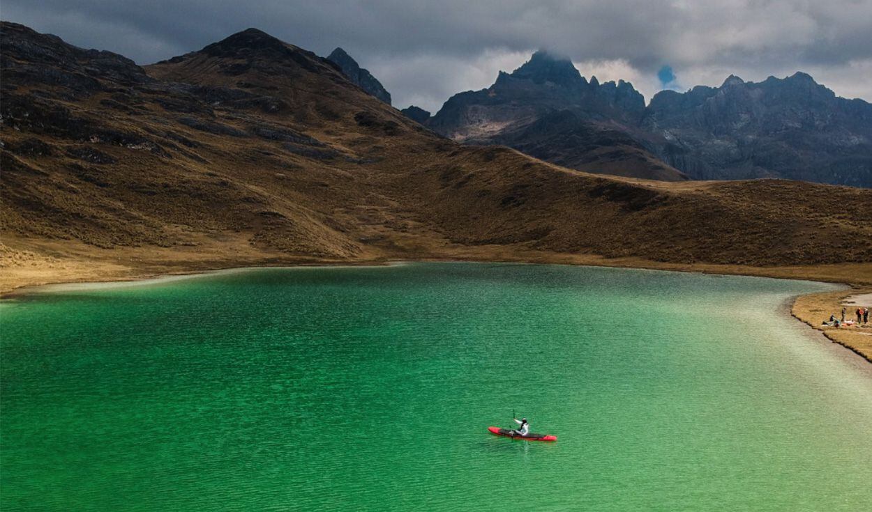 Verdeccocha se encuentra al noroeste de Ayacucho en el distrito de Ucchuraccay, provincia de Huanta. Para que los visitantes logren ver la laguna, la cual está ubicada a más de 4000 m.s.n.m, tienen que realizar una caminata de 25 minutos. (Foto: Ayacuchotravel)