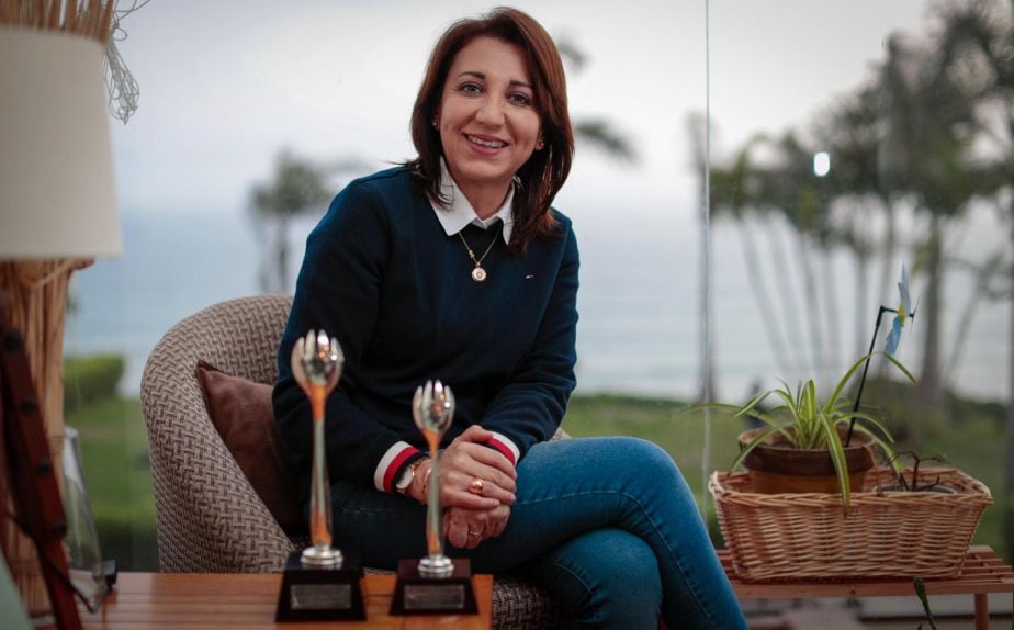La chef Mónica Huerta fue galardonada en los Premios Summum. (Foto: Difusión)